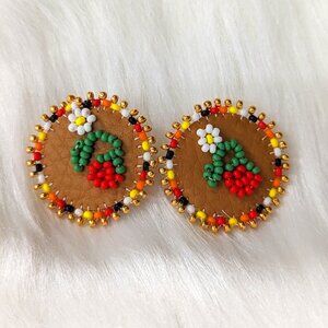 Beading on Faux Leather - Strawberry